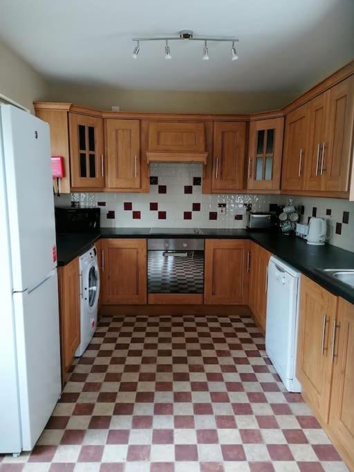 Rossole Cottage Enniskillen Exterior photo